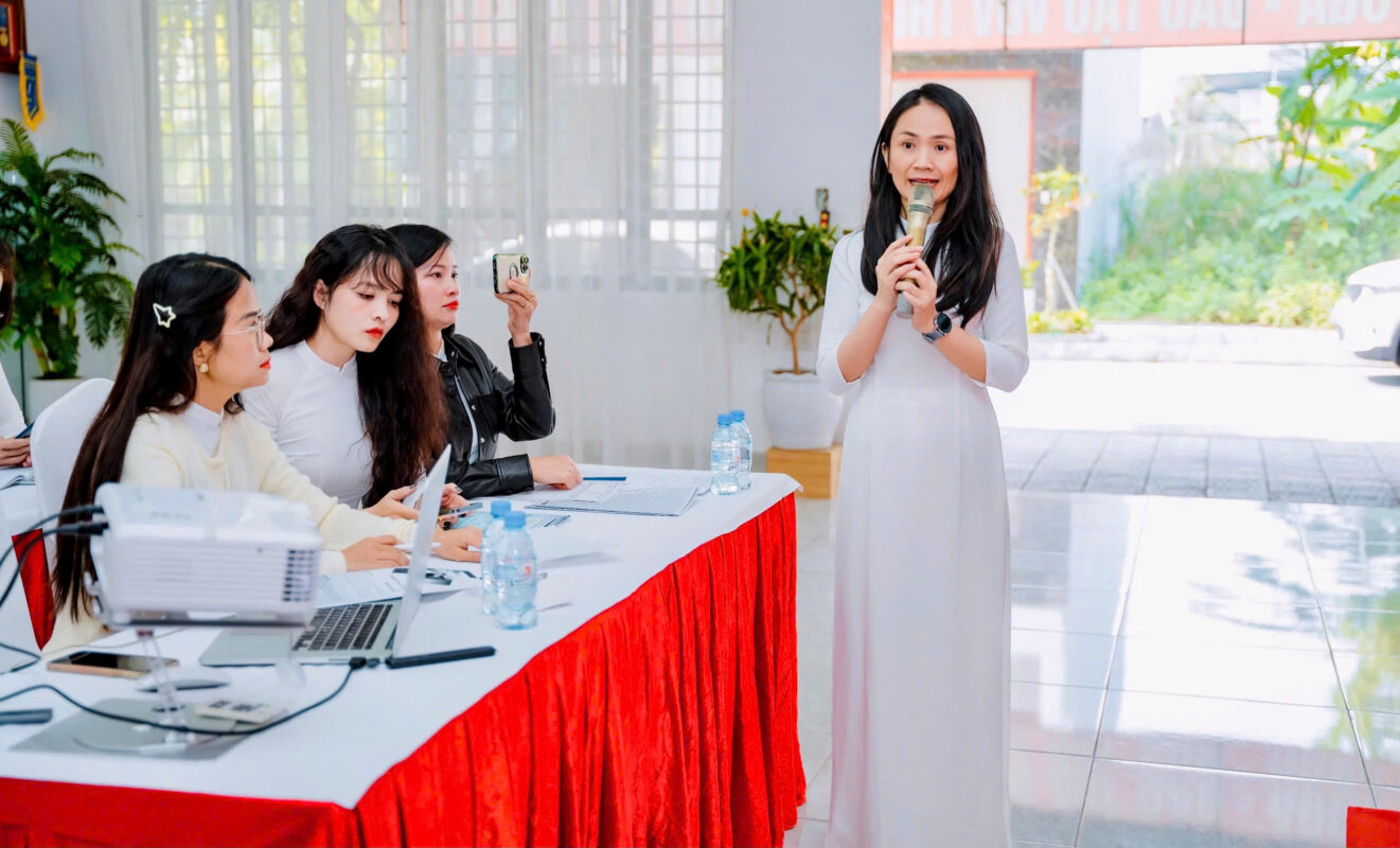 QUYẾT ĐỊNH BỔ NHIỆM GIẢNG VIÊN VÀO CHƯƠNG TRÌNH ĐÀO TẠO HLV YOGA 200H z6185358819227 df658ea98b79080c8e9b02c96bf8735b